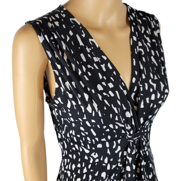 Merona Black White Deep V Neck Sleeveless Dress With Front Knot Small NWOT - Picture 2 of 6